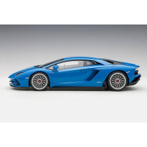 79134 LAMBORGHINI - 1/18 AVENTADOR S 2017 - BLUE NILA