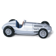 M018 1:18 Scale...