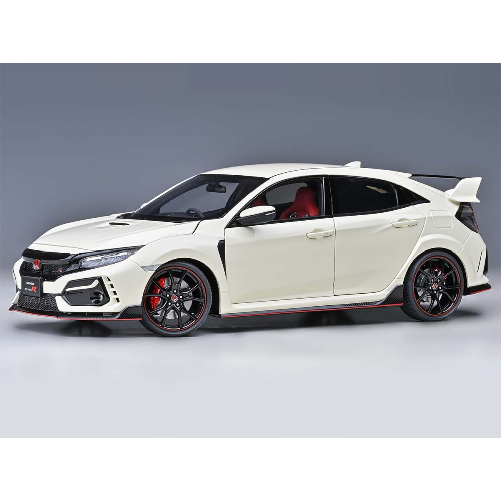 New AUTOart Honda Civic Type R (FK8) 2021 1:18 Model Car White 73220