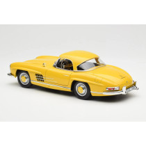 B66040669 1/18 MERCEDES BENZ 300SL ROADSTER (W198 II) 1957 YELLOW