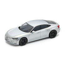 5012120052 1/18 AUDI GT RS E-TRON 2021 MATT CHROME