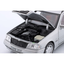 B66040705 1/18 MERCEDES BENZ C C200 (S202) T SW 1997-2001 SILVER