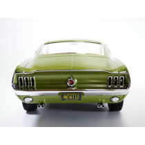 122704 Ford Mustang Fastback GT 1968 Light Green metallic 1:12