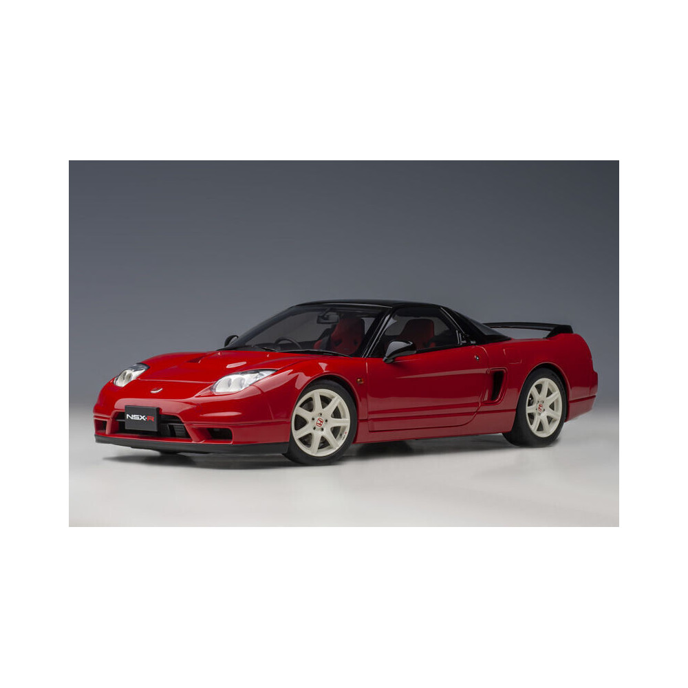 73217 Honda NSX-R (NA2) New Formula Red 1:18 Showcasing Dynamic