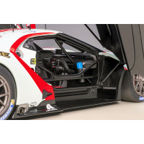 New AUTOart Ford GT GTE 24H Le Mans 69 2019 1:18 Model Car White 81913