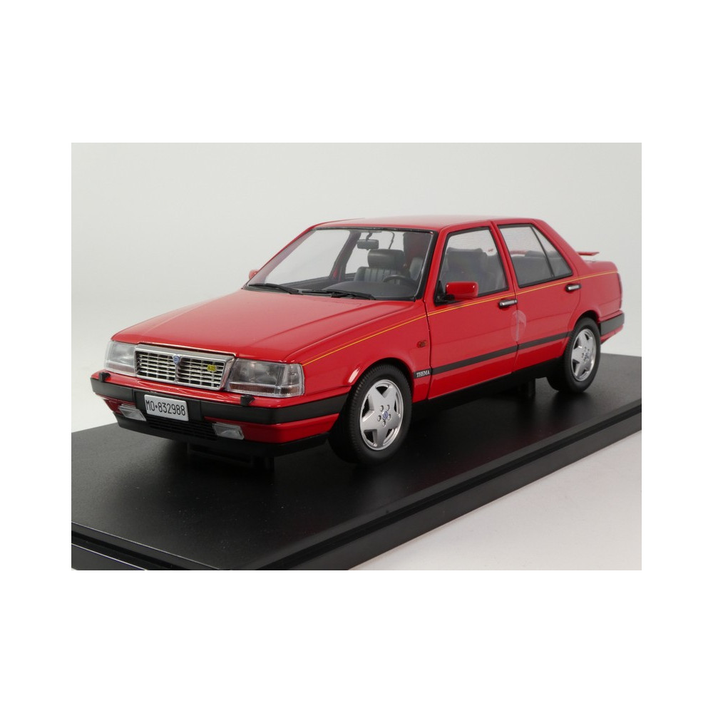 202013 LANCIA THEMA 8.32 FERRARI 2S 1988 OPEN REAR WING RED