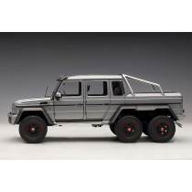 76308 MERCEDES-BENZ G63 AMG 6x6 1:18 Luxury PLATINUM MAGNO