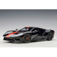 72945 Ford GT 2017 1:18...