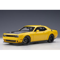 71737 Dodge Challenger SRT...