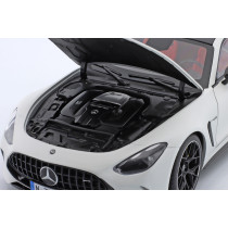 1034/41 1/18 MERCEDES BENZ AMG GT63 (C192) 4-MATIC 2024 WHITE