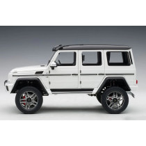 New AUTOart Mercedes Benz G500 4x4 2016 1:18 Model Car White 76316