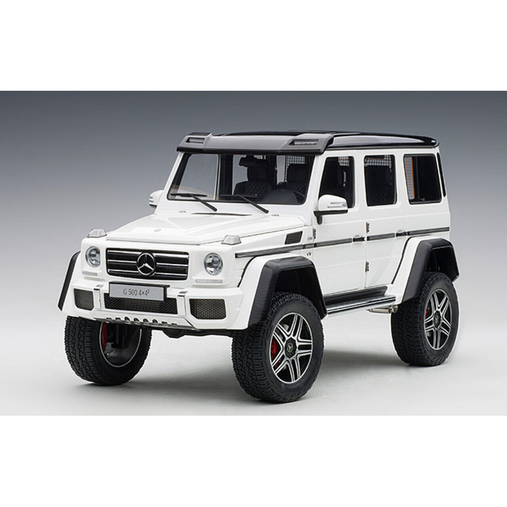 New AUTOart Mercedes Benz G500 4x4 2016 1:18 Model Car White 76316