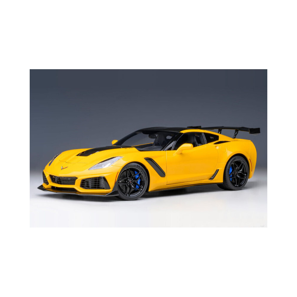 71278 1:18 Scale Chevrolet Corvette C7 ZR1 Corvette Racing Yellow