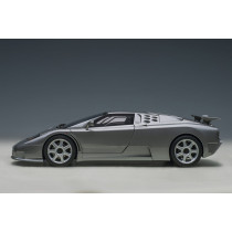 New AUTOart Bugatti EB110 SS  1:18 Model Car Grey 70916
