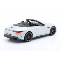 B66960667 1/18 MERCEDES SL63 AMG (R232) 4MATIC CABRIOLET 2022 SILVER