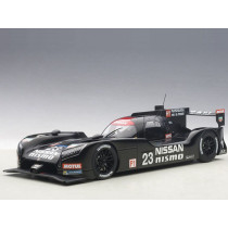 New AUTOart Nissan GT-R NISMO LM 2015 1:18 Model Car Black 81577