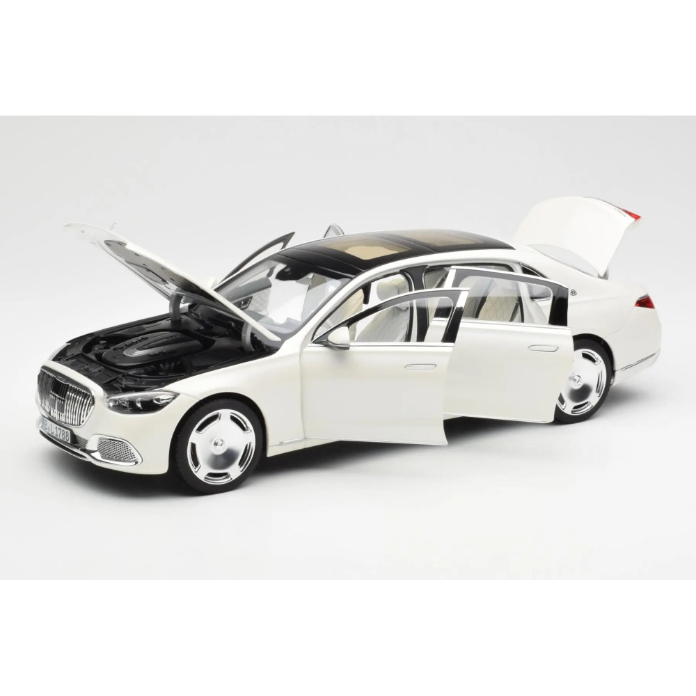183918 1/18 MERCEDES S680 MAYBACH (X223) 4-MATIC 2021 WHITE