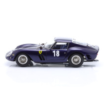 New CMC Ferrari 250 GTO Laguna Seca 18 2004 1:18 Model Car Blue M255