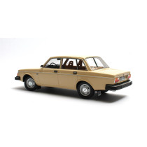 New CULT MODELS VOLVO 244 DL 1975 1:18 Model Car CREME CML130-1
