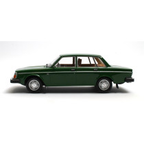 New CULT MODELS VOLVO 244 DL 1975 1:18 Model Car GREEN CML130-2
