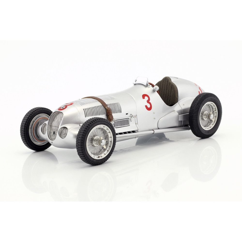 New CMC Mercedes Benz W125 GP Donington 3 1937 1:18 Model Car Silver M115