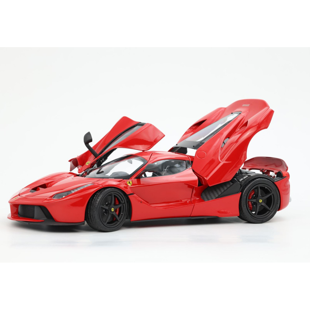 New BBR FERRARI LAFERRARI 2013 1:18 Model Car RED BBR182221