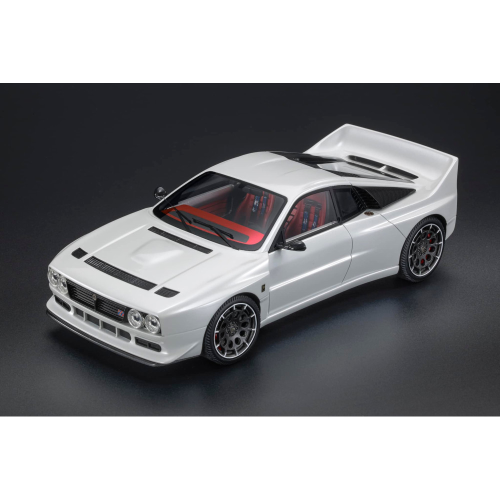 New TOP MARQUES KIMERA EVO37 2022 1:18 Model Car WHITE TOP129A