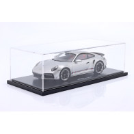 New Spark Porsche 911 First...