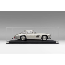 Amalgam Mercedes-Benz 300...