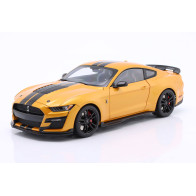 New AUTOart Ford Mustang...