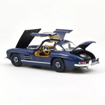 Norev MERCEDES 300SL COUPE 1954 1:18 Model Car BLUE