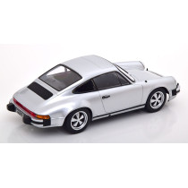 KK180632 Porsche 911 Carrera 3.0 Coupe 1977 silver 1:18