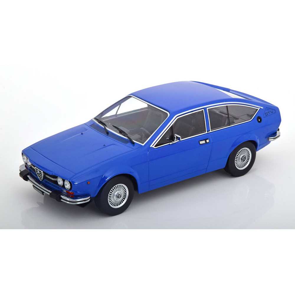 KK-Scale ALFA ROMEO ALFETTA 2000 GTV 1976 1:18 Model Car BLUE