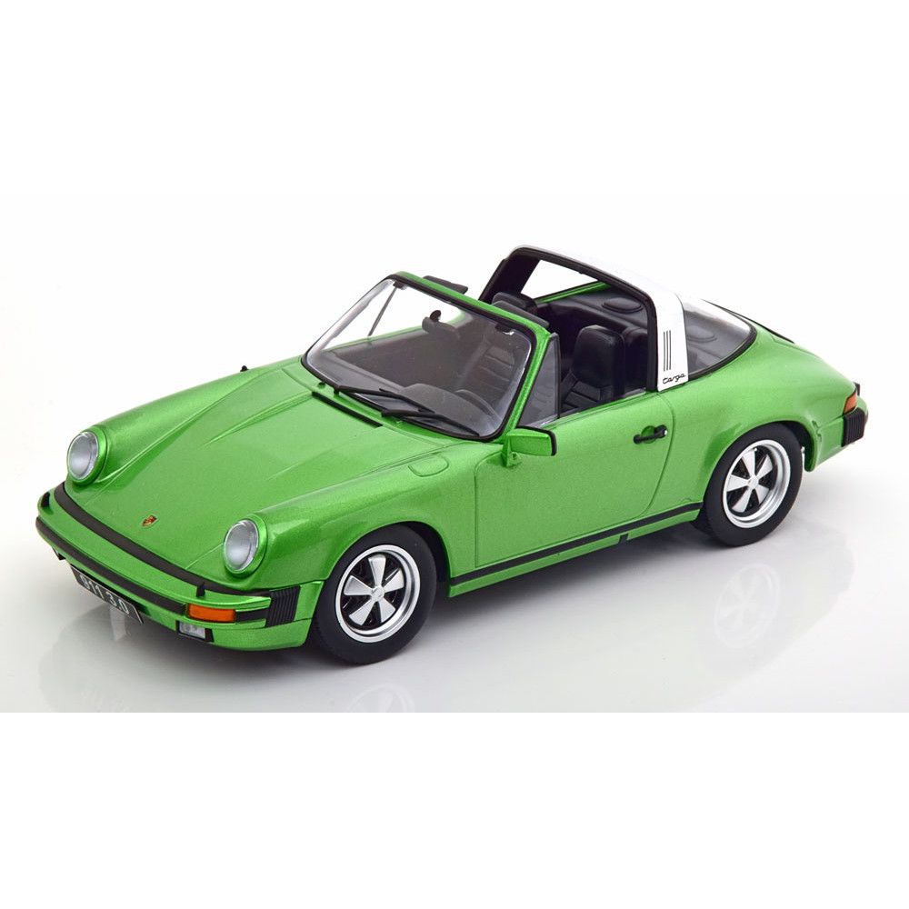 KK180682 Porsche 911 Carrera 3.0 Targa 1977 green metallic 1:18
