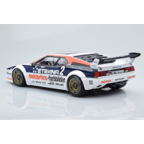 155822902 BMW M1 SCHNITZER ETERNA MEISTERPHOTO 1982 1:18