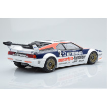 155822902 BMW M1 SCHNITZER ETERNA MEISTERPHOTO 1982 1:18