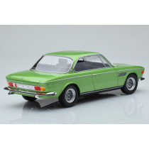 155028034 BMW 3.0 CSI – 1971 – GREEN METALLIC 1:18