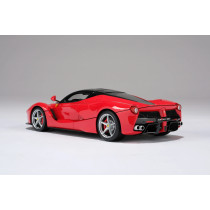 Amalgam Ferrari High Performance Supercar 1:18 Model Car Red