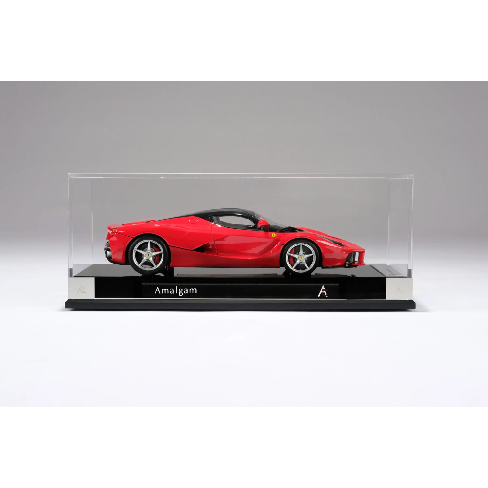 Amalgam Ferrari High Performance Supercar 1:18 Model Car Red