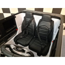 Ride in Luxury with the 24-Volt Mercedes G63 for Two Person White