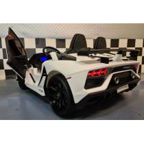 Lamborghini Aventador 24V Electric 2-Person Drift Car Ride-On White