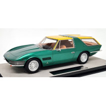 TM18144B Ferrari 330 GT 2+2 Shooting Brake 1967 Green Yellow 1:18